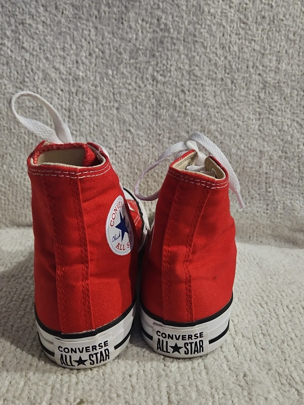 Men's Converse Red High-Top Sneakers Size 5 - Picture 5 of 9